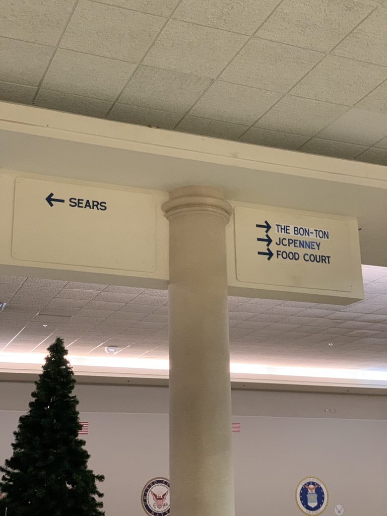 St Lawrence Centre Mall, Massena