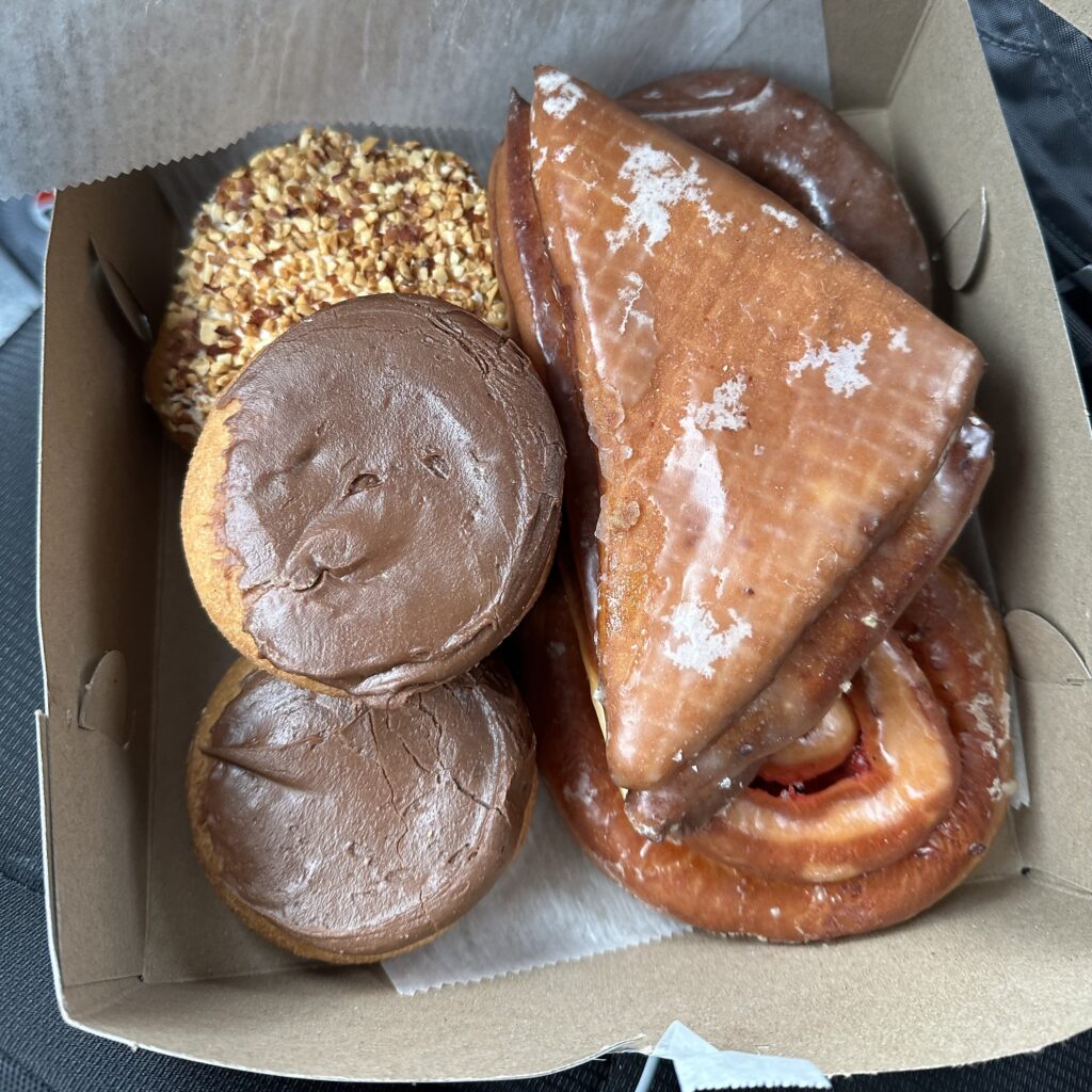 Donna's Donuts, Flint Michigan