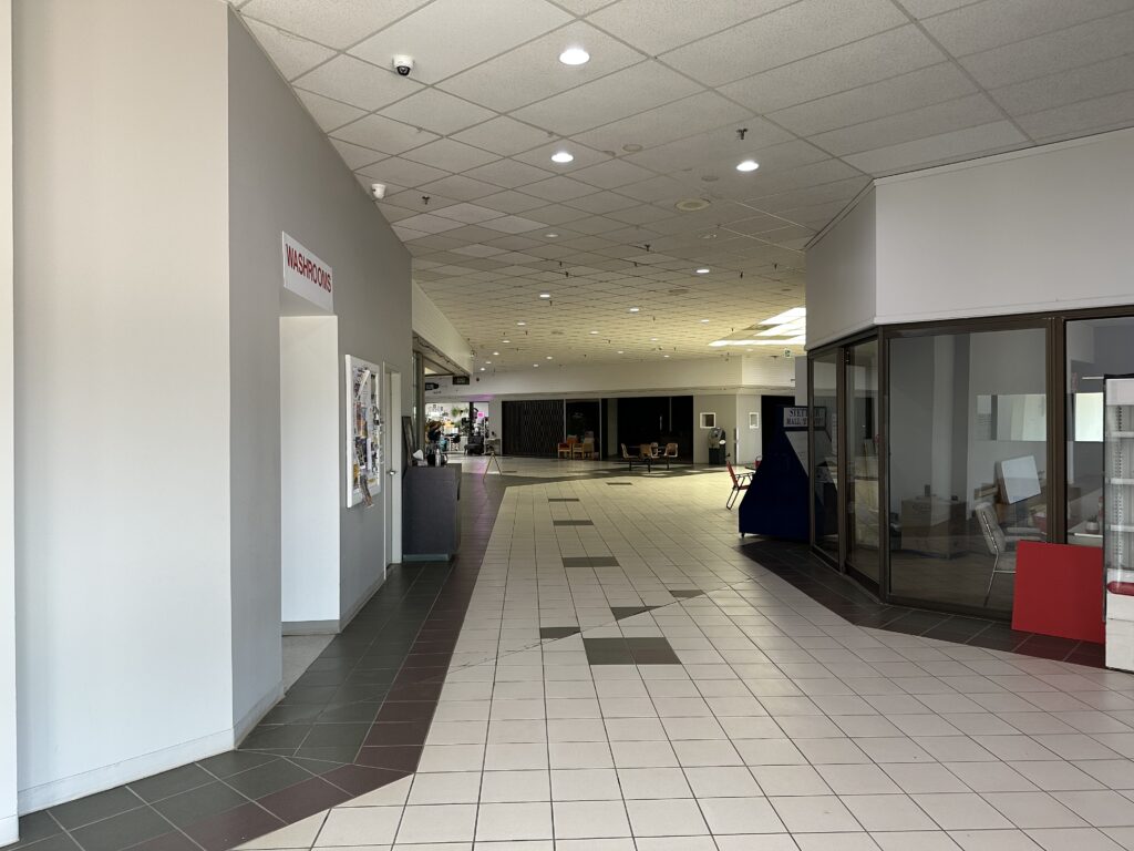 Stettler Mall, Stettler Alberta